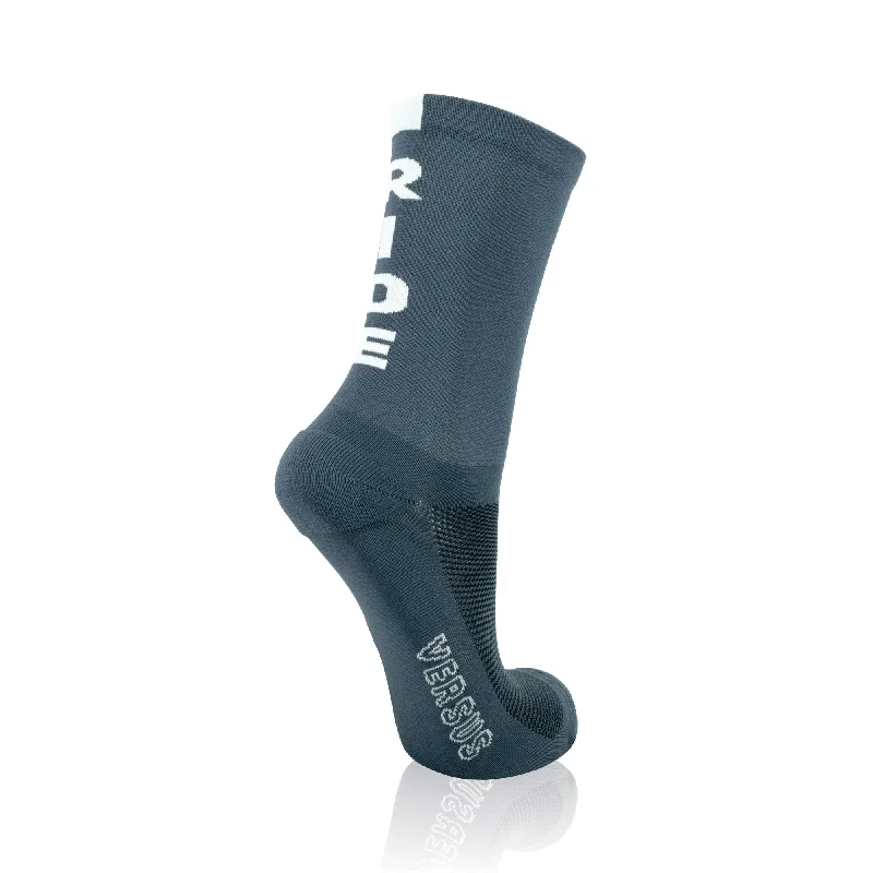 bicycle cleat strain-Versus Socks Ride Cycling Grey 4-7