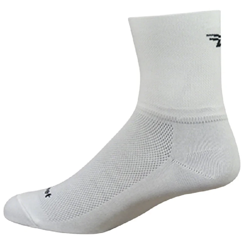 bicycle pump tensile-Aireator D-Logo Short Bike Socks - White