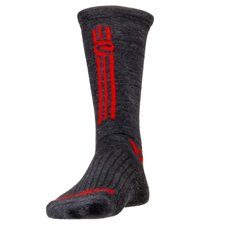 bicycle climbing strain-Spot Swiftwick Vision Seven Socks - Wool