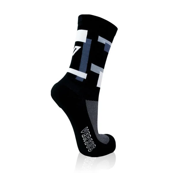 bicycle club strain-Versus Blocks Cycling Socks Black