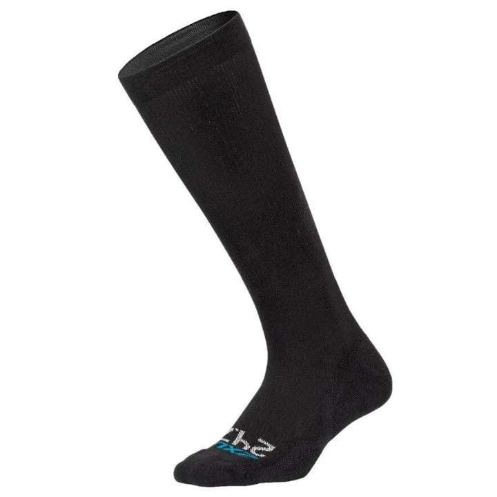 bicycle pad strain-2XU UA5690E 24/7 Compression Socks